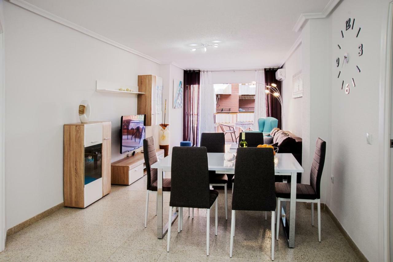 Holiday Royal Suite Concordia Torrevieja Exterior photo